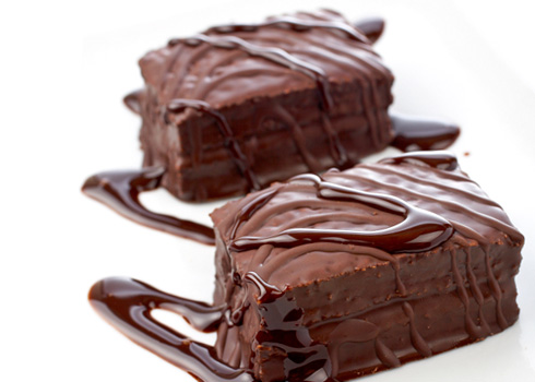 Chocolate cakes with chocolate sauce